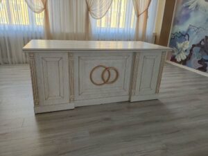 Стол для ЗАГСа в Тельмах фото 1