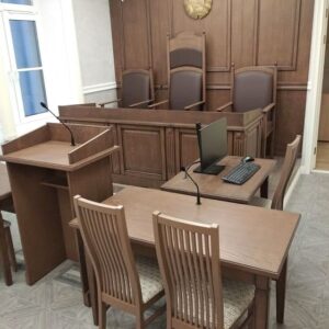 Мебель для зала заседания суда 02 Мебель для зала заседания суда фото 2. Производитель - компания Гудмаг