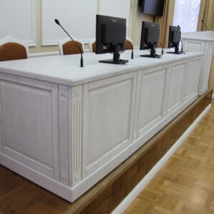Мебель для суда в Минске 4 Мебель для зала суда фото 4. Производитель - компания Гудмаг